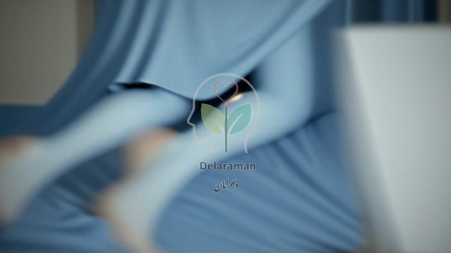 آیا پاهایتان شبها بیقرار است؟ سندروم پای بیقرار، علت و راهکارهای آرامشبخش!